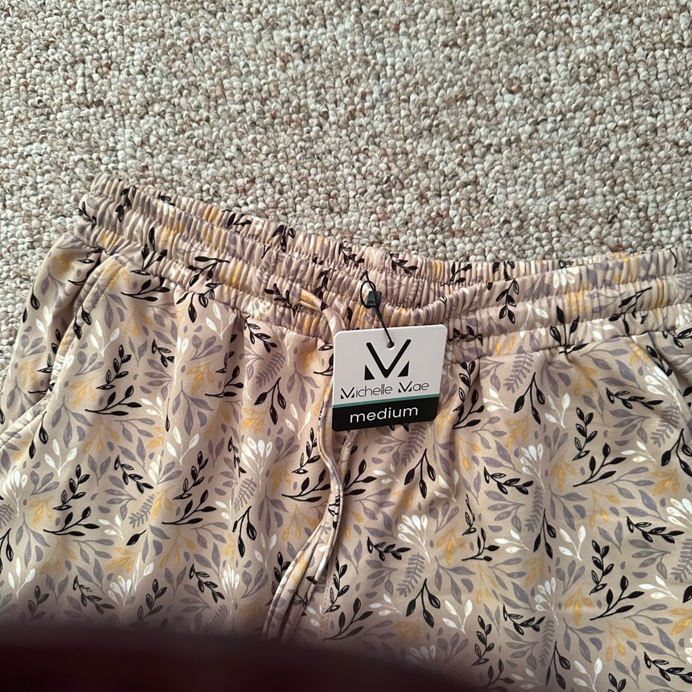 New Michelle Mae Leaf Print Pants - Cream, Yellow, Black